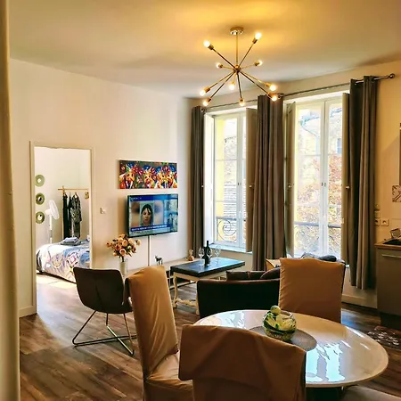 Appartement Cosy De Tourny 사흘라 라 카네다