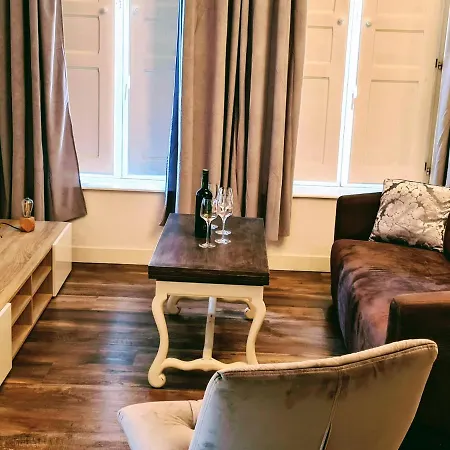Appartement Cosy De Tourny 아파트 사흘라 라 카네다